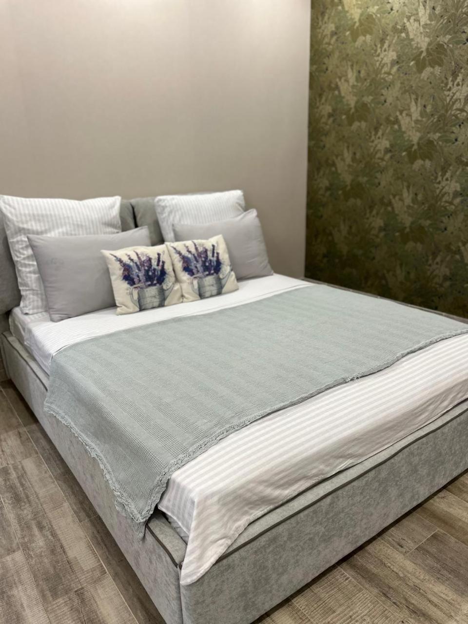 Apartment байзакова 133, новостройка